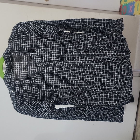 Top - Picture 2 of 5